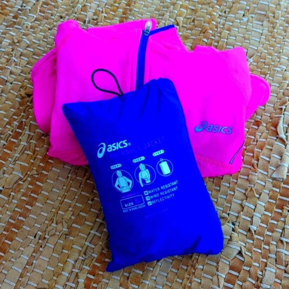 S Asics Coordinating Set - Picture 9 of 9